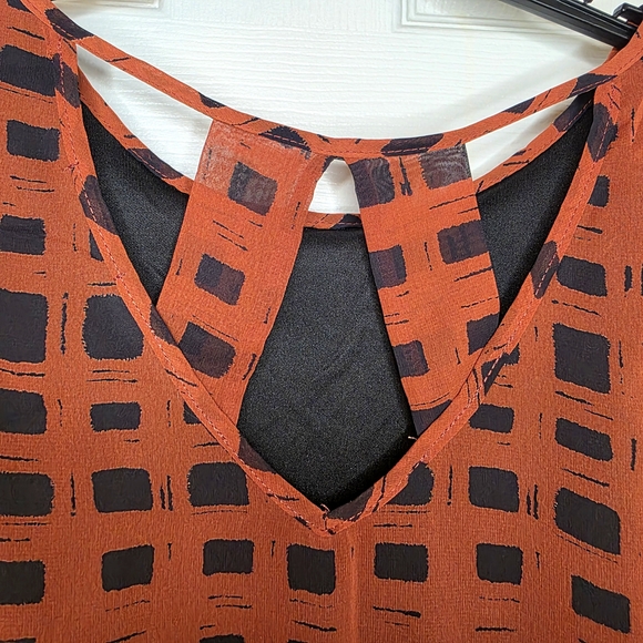 Black & Rust Color Checkered Dress - Picture 3 of 7
